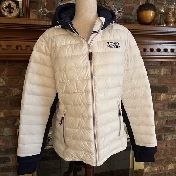 Tommy Hilfiger Ladies White Nylon Puffer Jacket Packable Size XL - Picture 1 of 8